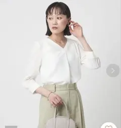 NATURAL BEAUTY BASIC ゴールドボタンブラウス ペールイエロー - メルカリ