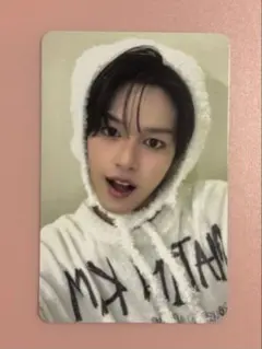 VAYONN STARLIKE トレカ 輝