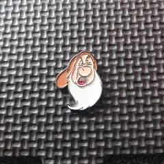 ディズニー白雪姫/おこりんぼピンバッチ