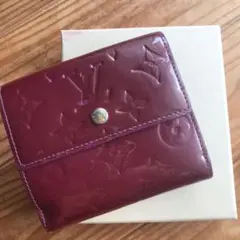 ルイヴィトン モノグラムヴェルニ ポルト モネ・ビエ カルト クレディ