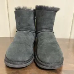 UGG Australia ムートンブーツ ブラック リボンのサムネイル
