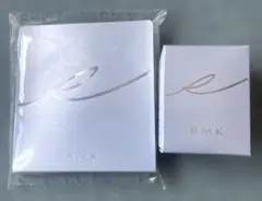 RMK エアリータッチ フィニッシングパウダー01 レフィル パフ付のサムネイル