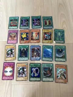 遊戯王 初期、2期ファイルまとめ売り スーパー以上約60枚 - メルカリ