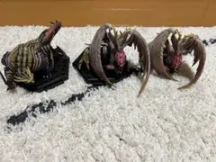 怨嗟響めくマガイマガド 原初を刻むメルゼナ モンハンフィギュア
