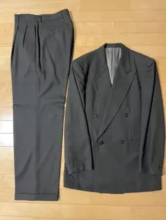 メンズビギ　チャコールグレー ダブルスーツ　L