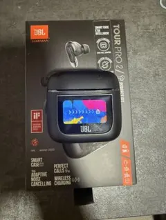 JBL TOUR PRO 2 ワイヤレスイヤホン ケースと片耳のみのサムネイル