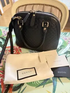 ★人気ブランド　美品GUCCI グッチ マイクログッチシマ 2WAYバッグ 黒のサムネイル