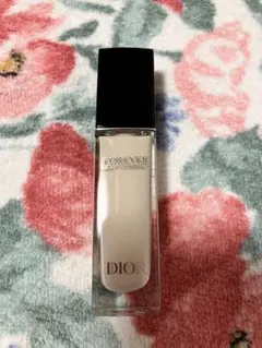 ディオールスキン フォーエヴァー スキン コレクト コンシーラー 00