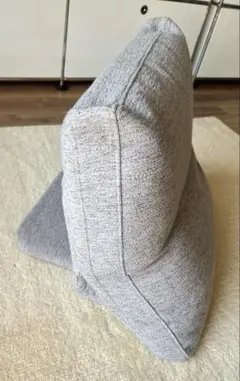 INCOONグレー　ギアクッション