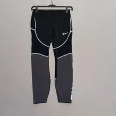 ナイキ　フィットネス用レギンス ブラック/グレー