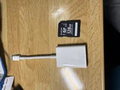 Apple 純正Lightning SDカードカメラリーダー A1595
