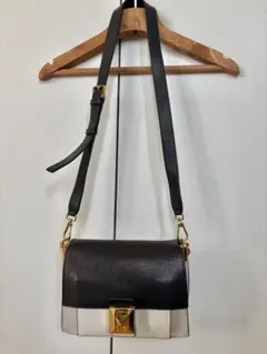 FURLA ショルダーバッグ ブラック/ホワイト