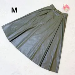 ロングスカート Aライン フレア フェイクレザー ウエストゴム M カーキ 光沢