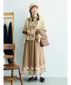 Samansa Mos2 【WEB限定】花柄刺繍ブラウス➕ギャザースカート　モカ