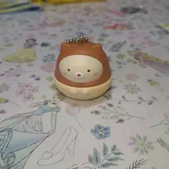 ガチャガチャ　すみっコぐらし　キーホルダー　ねこ