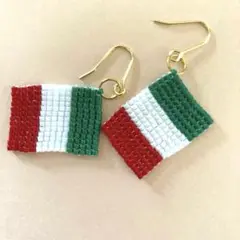 イタリア国旗デザイン ビーズピアス　万博