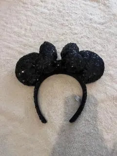 ディズニーカチューシャ 黒 スパンコール