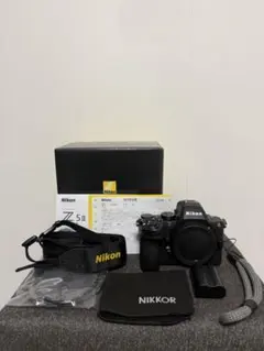 Nikon Z5II ボディ ミラーレス一眼のサムネイル