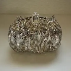 Item thumbnail for item c5f07d73-b52f-4c67-ad63-3ed7a31dac72