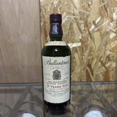 Ballantine's 17 赤青ラベルのサムネイル