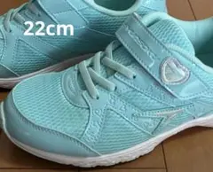 【新品】シュンソク 22.0 EE スニーカー　サックス　LEJ7870 女の子