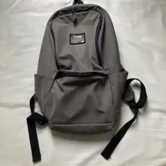 moz リュック　黒とグレーのツートン
