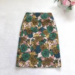 ジョルジュレッシュ タイトスカート 小さいサイズ カジュアル 花柄 可愛いのサムネイル
