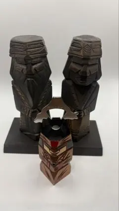 北海道 木彫り アイヌ風 人形2体＋栓抜き 民芸品 置物 ヴィンテージ