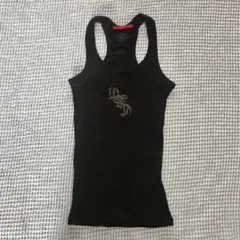 タンクトップのサムネイル