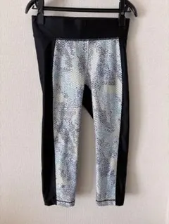 Under Armour スポーツレギンス ヨガ/ランニング　レディース