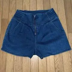 Item thumbnail for item 24d7d27b-9f0b-4602-8dec-5523363a9019