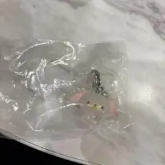 サンリオキャラクターズ　ゆるっとめじるしアクセサリー　しろうさ