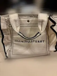 JILL by JILLSTUART フリルトートバッグ アイボリー