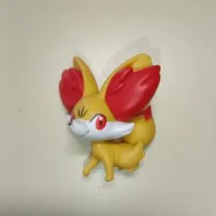 ポケモン　モンコレ　フォッコ フィギュア