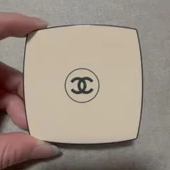 CHANEL / レベージュヘルシーグロウパウダーB10
