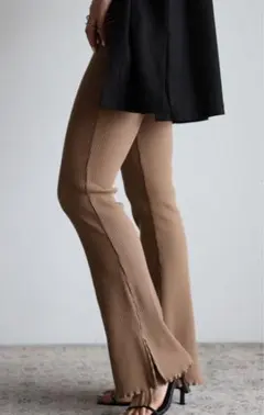 【ボンジュールサガン】フレアリブレギンスパンツ