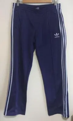adidasトラックパンツネイビー