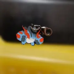 メガラグラージ　メタルチャーム