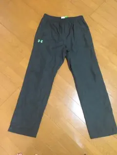 アンダーアーマー ジャージ パンツ　冬物
