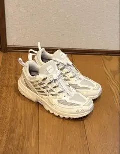 SALOMON スニーカー ホワイト
