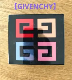 【GIVENCHY】フェイスパウダー　チーク　アイシャドウ　etcのサムネイル