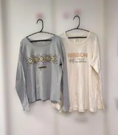 【リリーポエム/ケティ】お花モチーフ 刺繍入りグレー長袖Tシャツ　レトロ　花柄