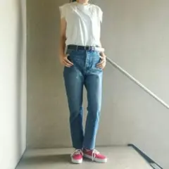 KBF illi ストレートデニムのサムネイル