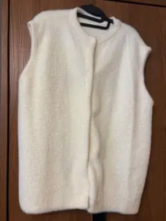 e/rm オフホワイト フリース風 ノースリーブベスト