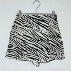 M450 ZARA ザラ　ゼブラ柄スカートパンツ　キュロット　総柄　派手　XS