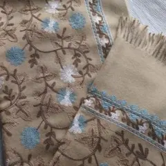 花柄刺繍 ベージュ ストール