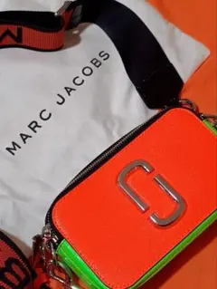 MARC JACOBS ショルダーバッグ オレンジ スナップショット美品　未使用