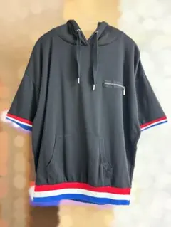 ブラック　パーカー 　Mサイズ　レディース