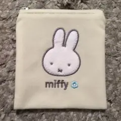 ゼクシィ ミッフィー ベロアポーチ ホワイト 2026年3月号