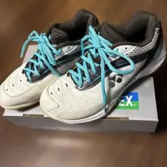 YONEXバドミントンシューズ ✨24cm✨